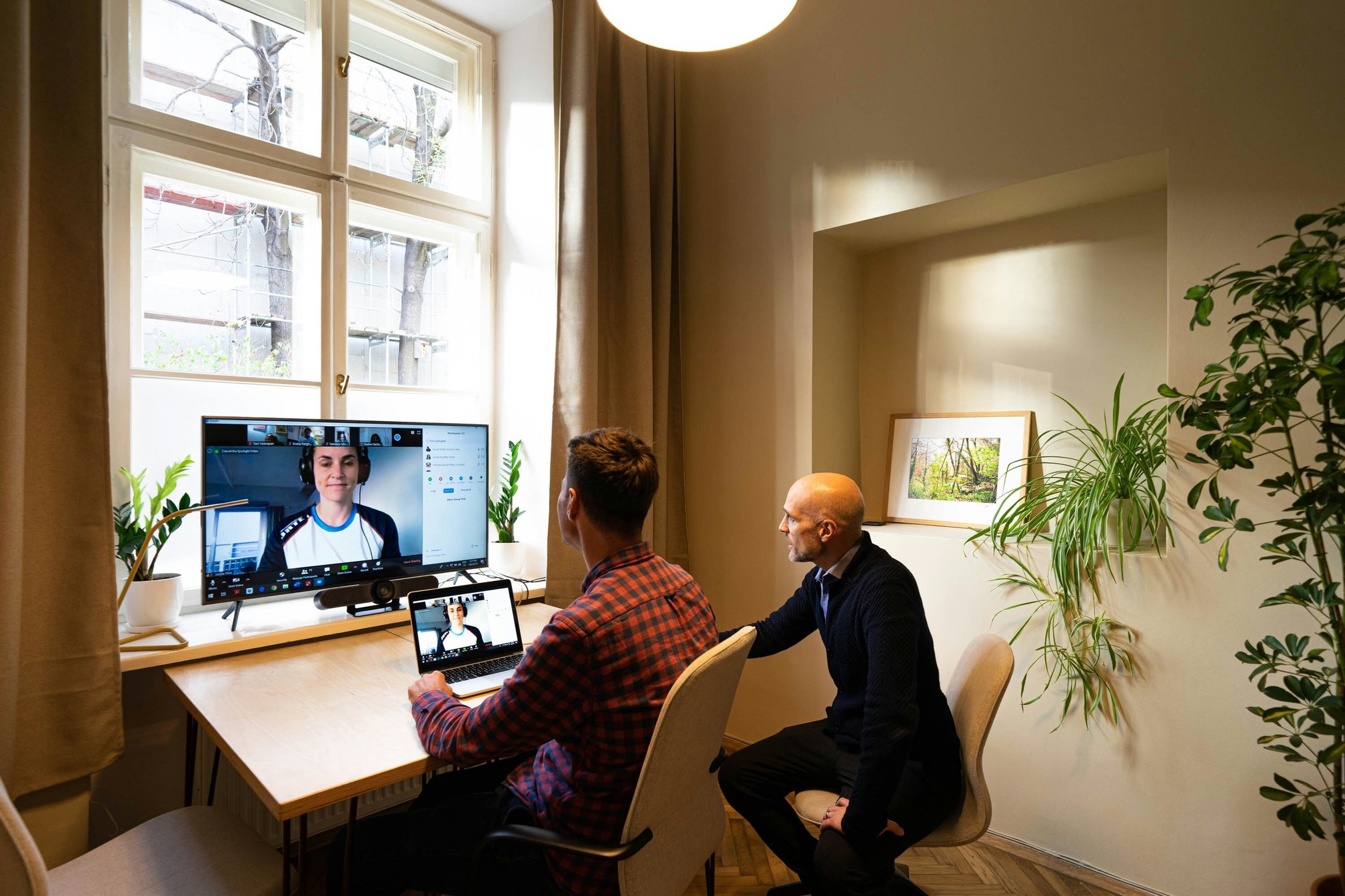 yolk-coworking-krakow-XBF5kBgga4E-unsplash